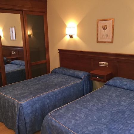 Hostal Tio Pepe II Bembibre  Номер фото