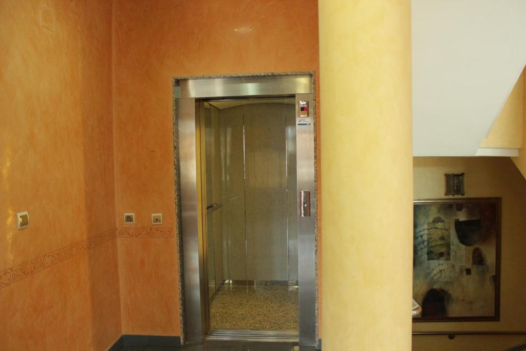 Hostal Tio Pepe II Bembibre  Екстер'єр фото
